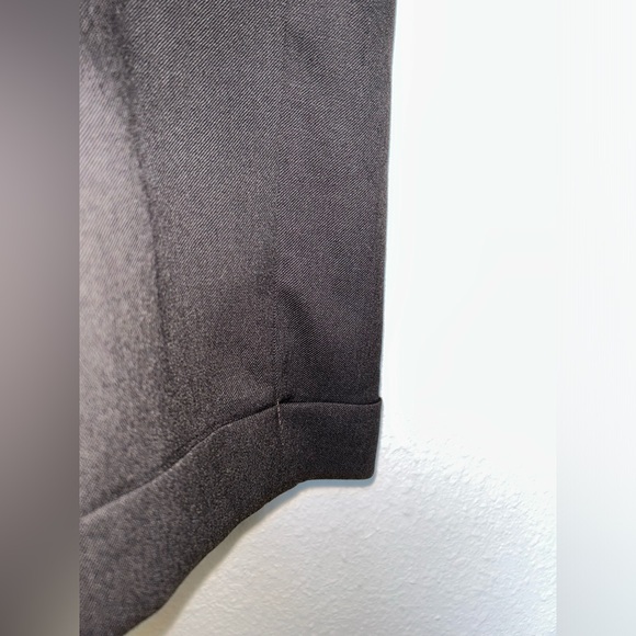 Oscar De La Renta Wool Trousers Men’s Formal
Pleated Classic Tailored Pants - Picture 6 of 13